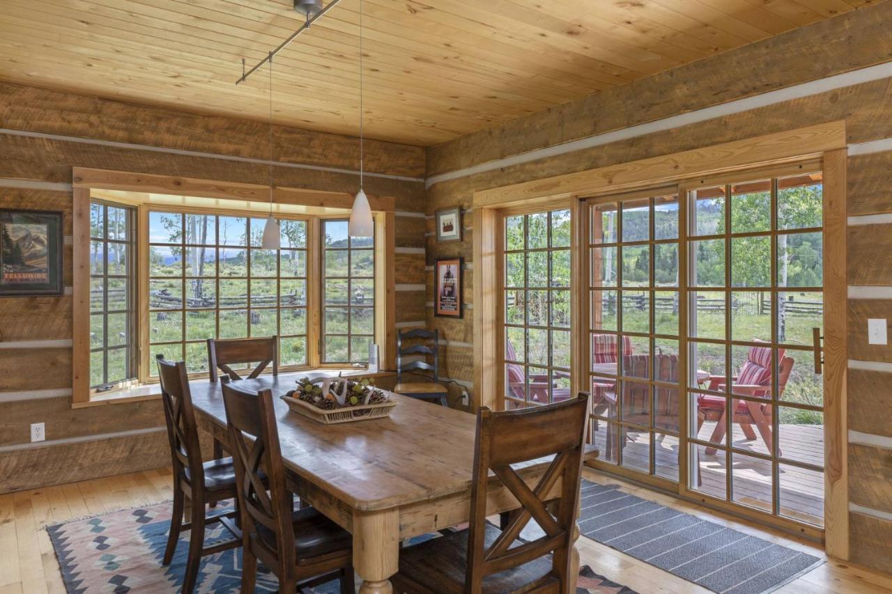 Hughes Ranch - Wilson Mesa, 70 Acres With Views Upon Views Villa Placerville Exterior photo
