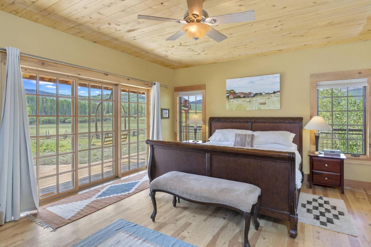 Hughes Ranch - Wilson Mesa, 70 Acres With Views Upon Views Villa Placerville Exterior photo