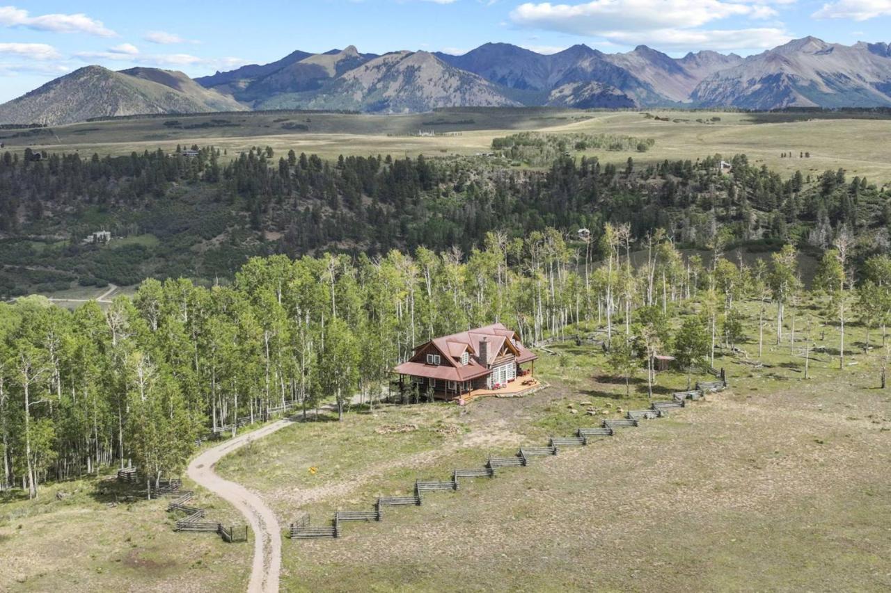 Hughes Ranch - Wilson Mesa, 70 Acres With Views Upon Views Villa Placerville Exterior photo